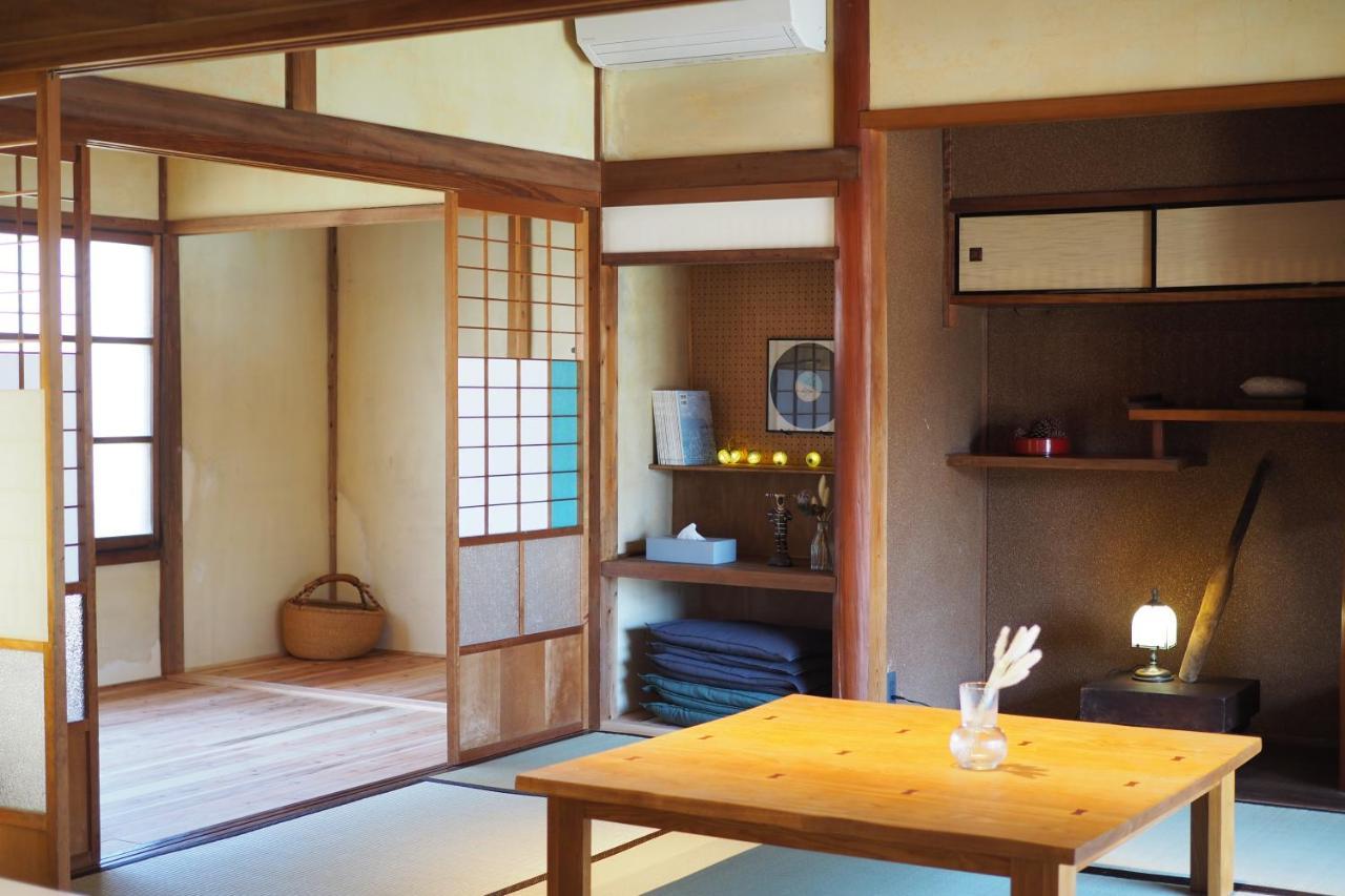 岡邸 Lejlighed Tonosho  Eksteriør billede