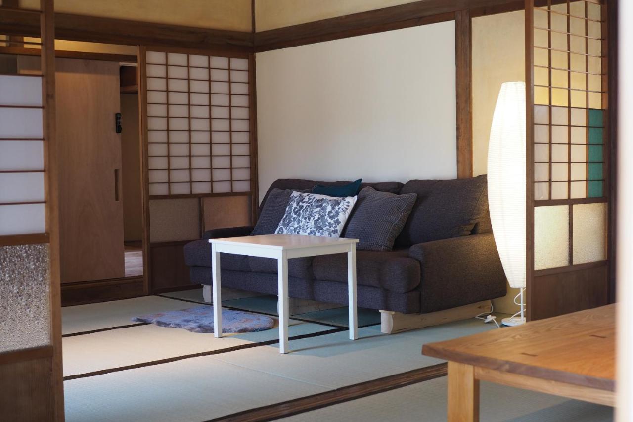 岡邸 Lejlighed Tonosho  Eksteriør billede